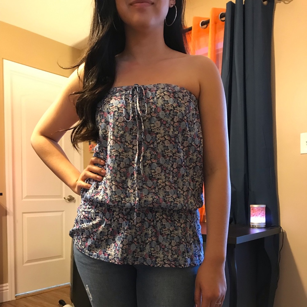 Floral Strapless Blouse